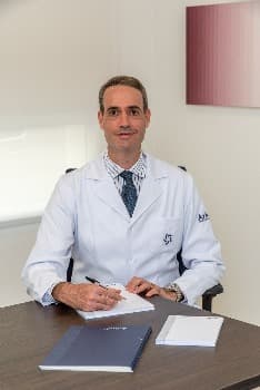 Cirurgia Histeroscópica Abrangente em São Paulo pelo Dr. Renato Gil Nisenbaum - 3